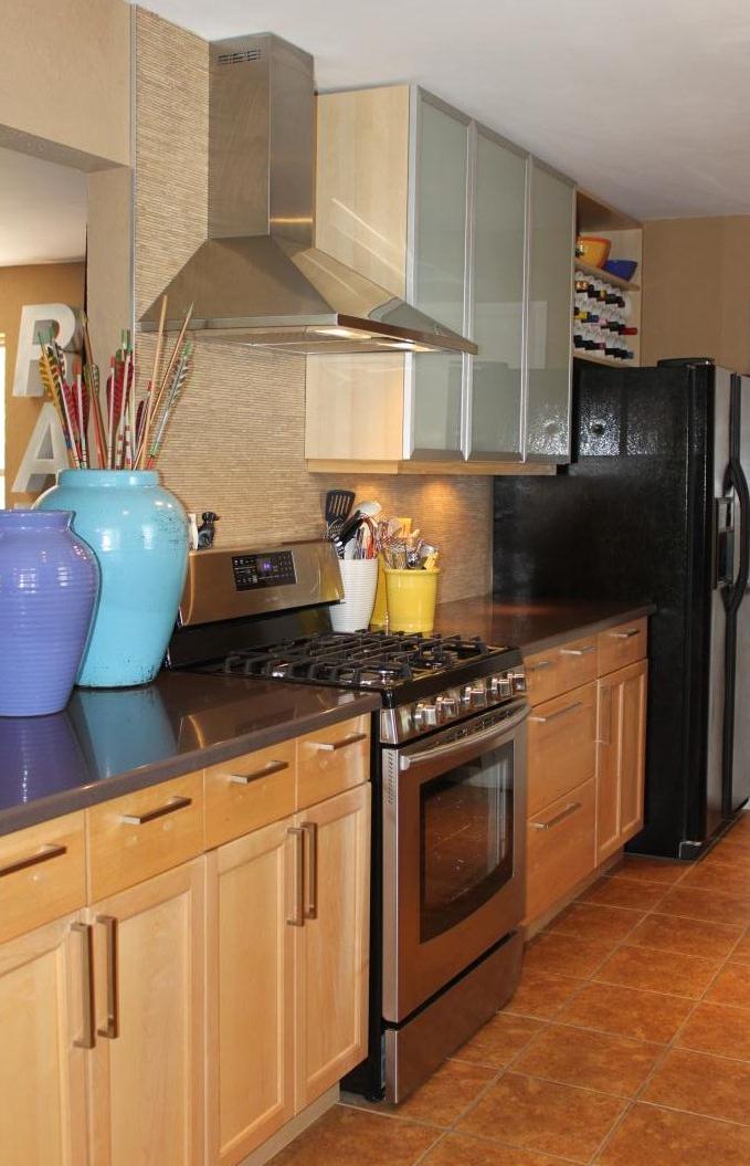 Left Side of Kitchen