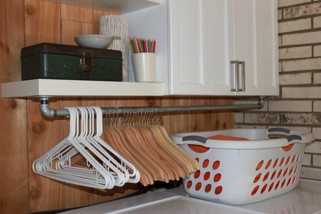 Hangers Under Cabinet