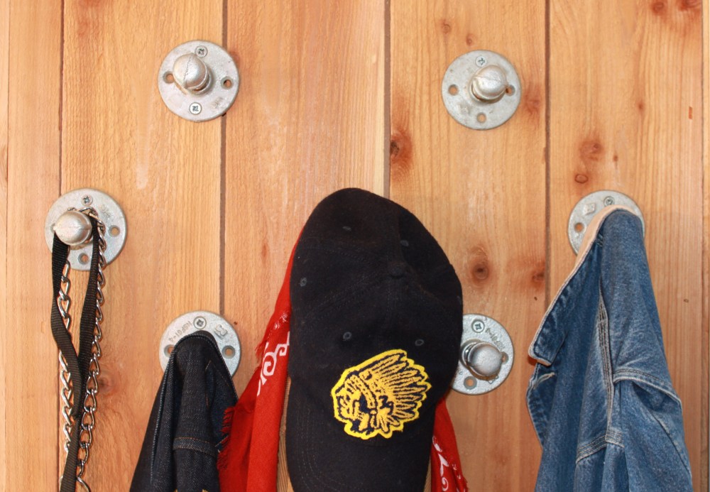 Coat/Hat pucks made from Plumbing Pipe