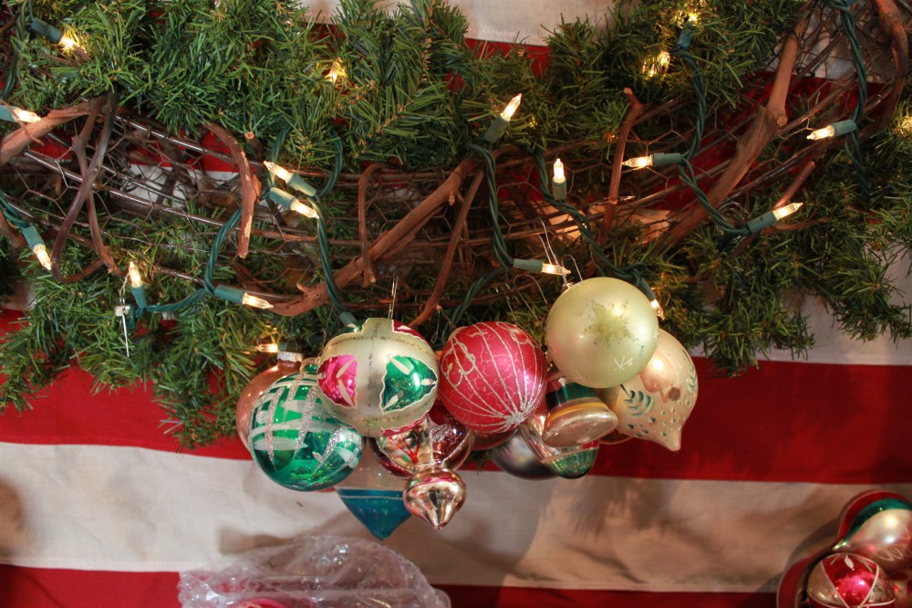 Hooking the Ornaments into the Chicken Wire Wreath
