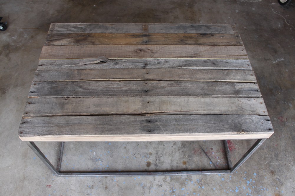 Finished Pallet Woodon Coffee Table