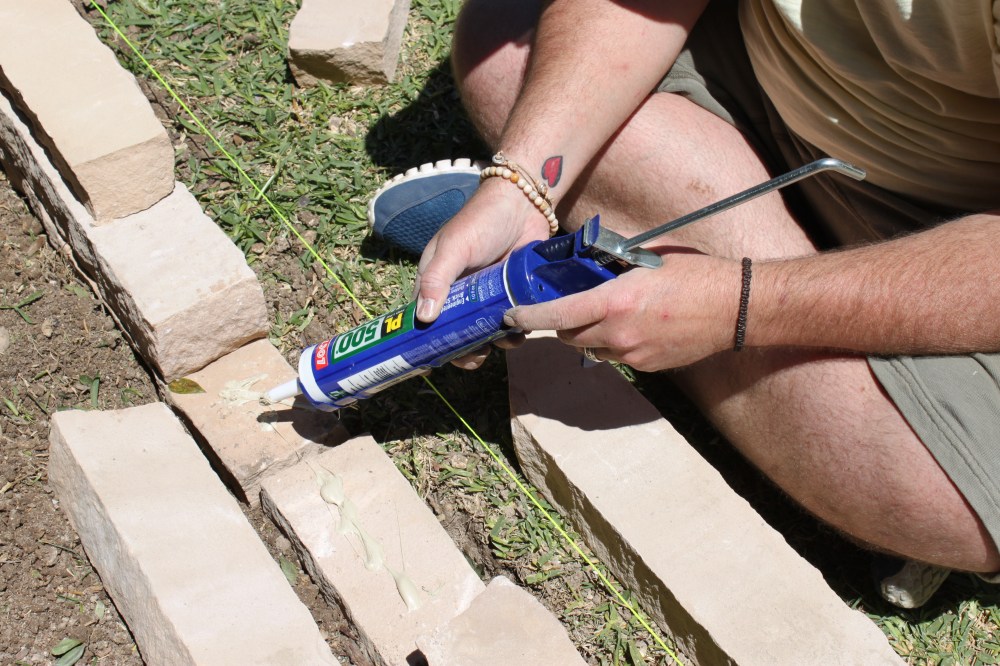 Outdoor Construction Adhesive