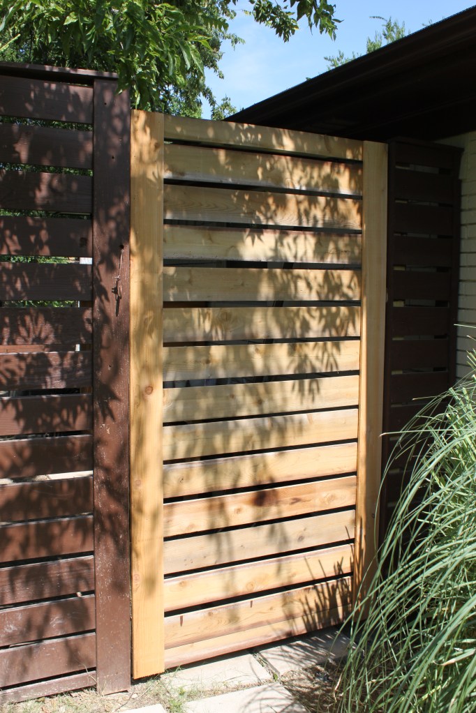 New Front Horizontal Gate