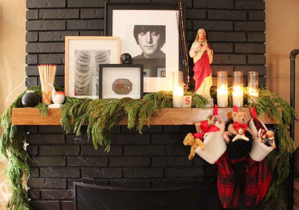 The Cavender Mantle December 2013