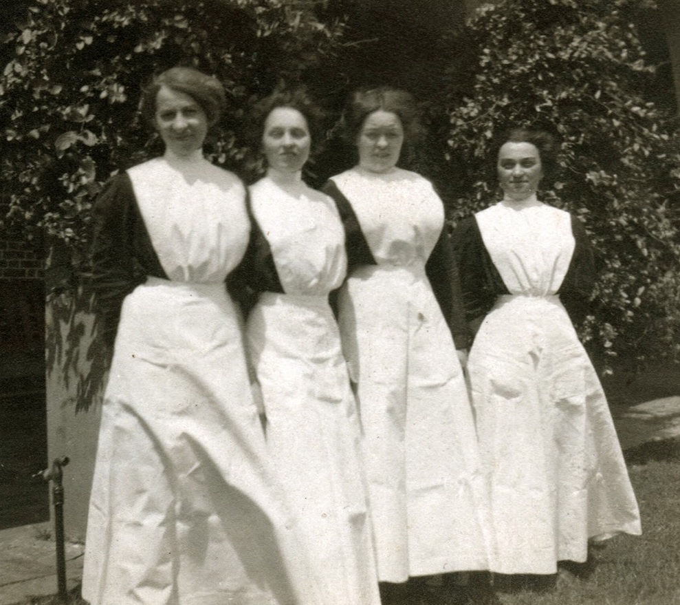 Anna and the Other Harvey Girls