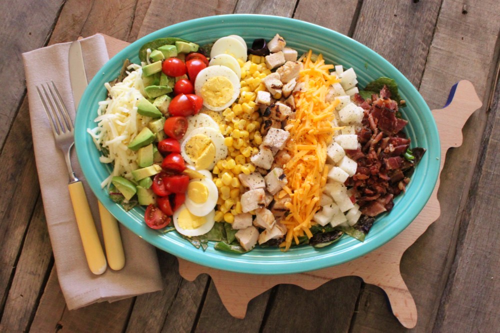 Beautiful and Delicious Southwestern Cob Salad