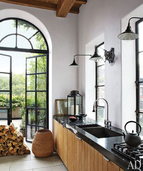 Kitchen in Goldfarb/Paredes East Village Penthouse
