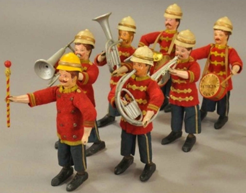 Schoenhut's Humpty Dumpty Circus Marching Band