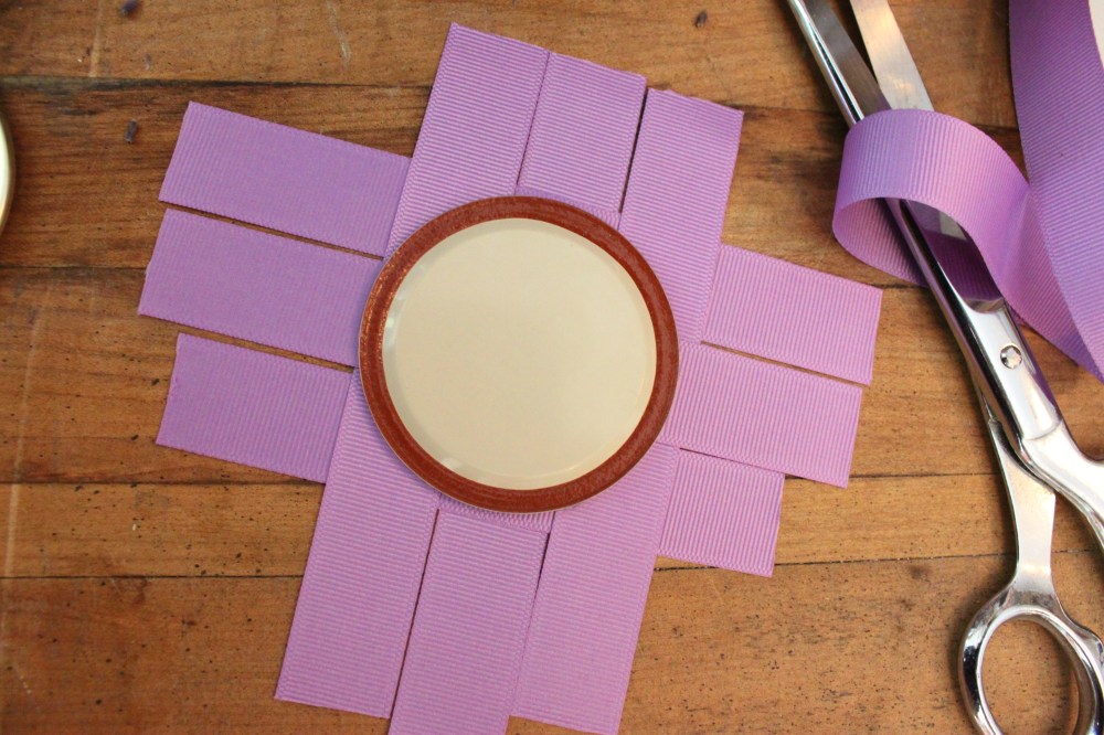 Hot Glue the Lid Onto the Ribbon