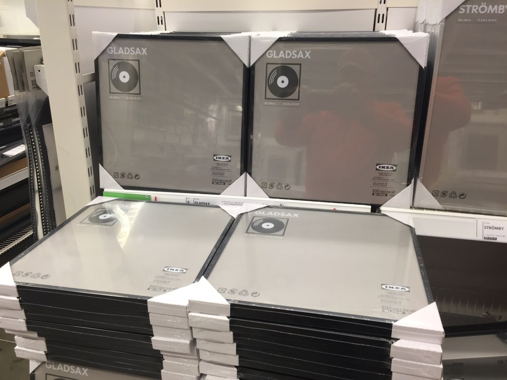 Record frames at Ikea for 7 Bucks