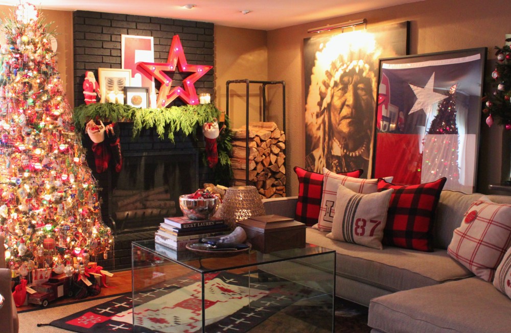 The Cavender Diary Den December 2015