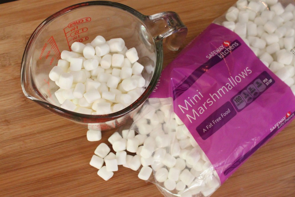 About 1 Cup Mini Marshmallows