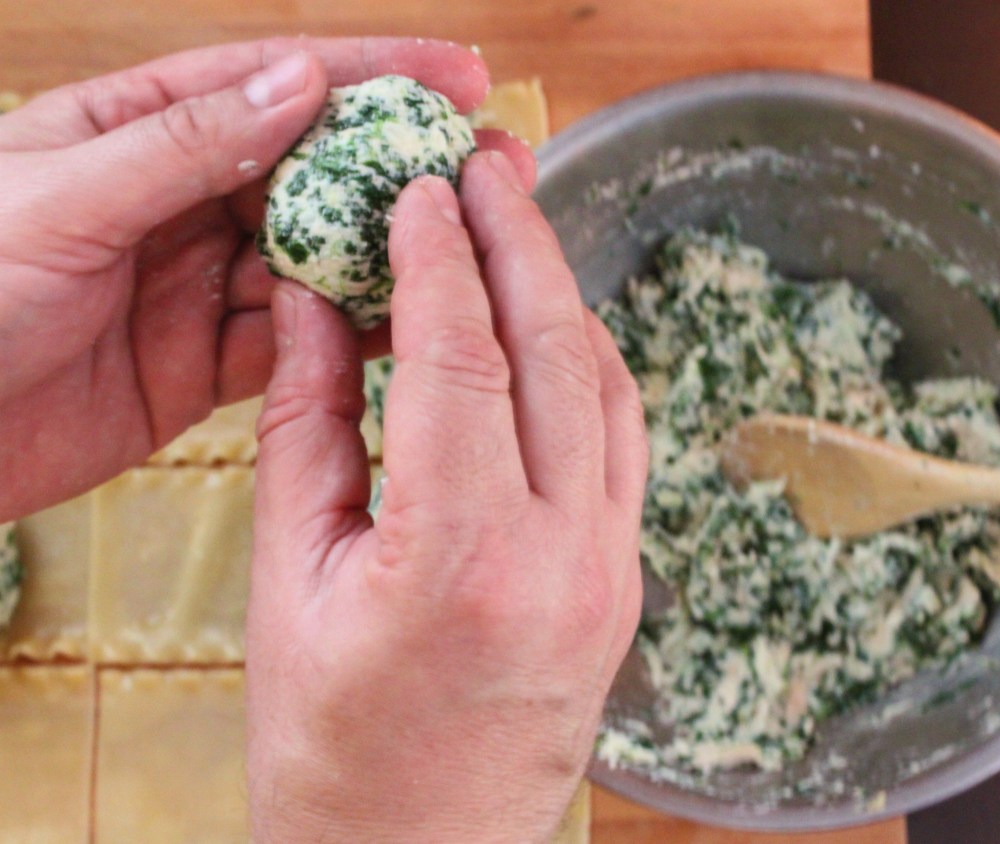 Shape the Filling into Egg Shapes