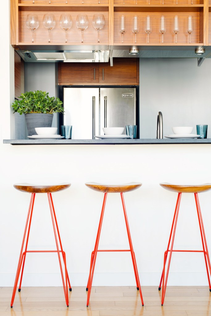 Ronan Farrow's Bar Counter