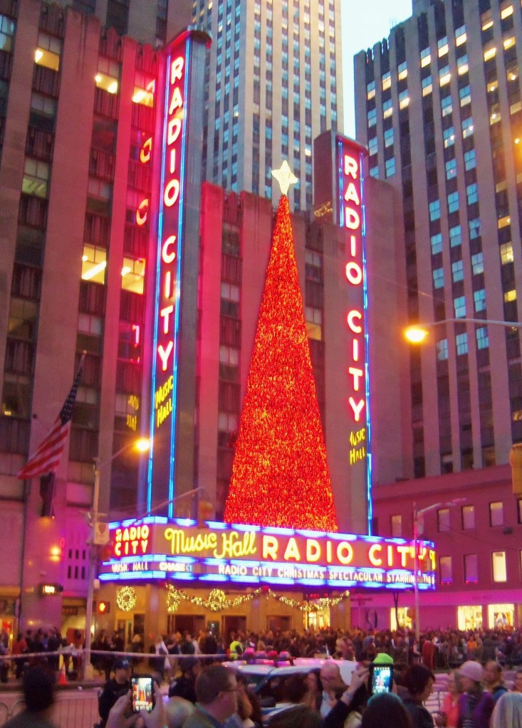 Radio City Music Hll n the December Night