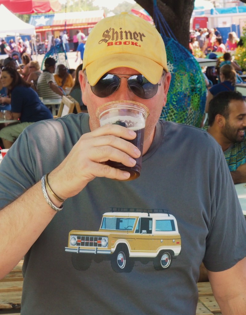 james-drinking-the-pumpkin-spice-beer