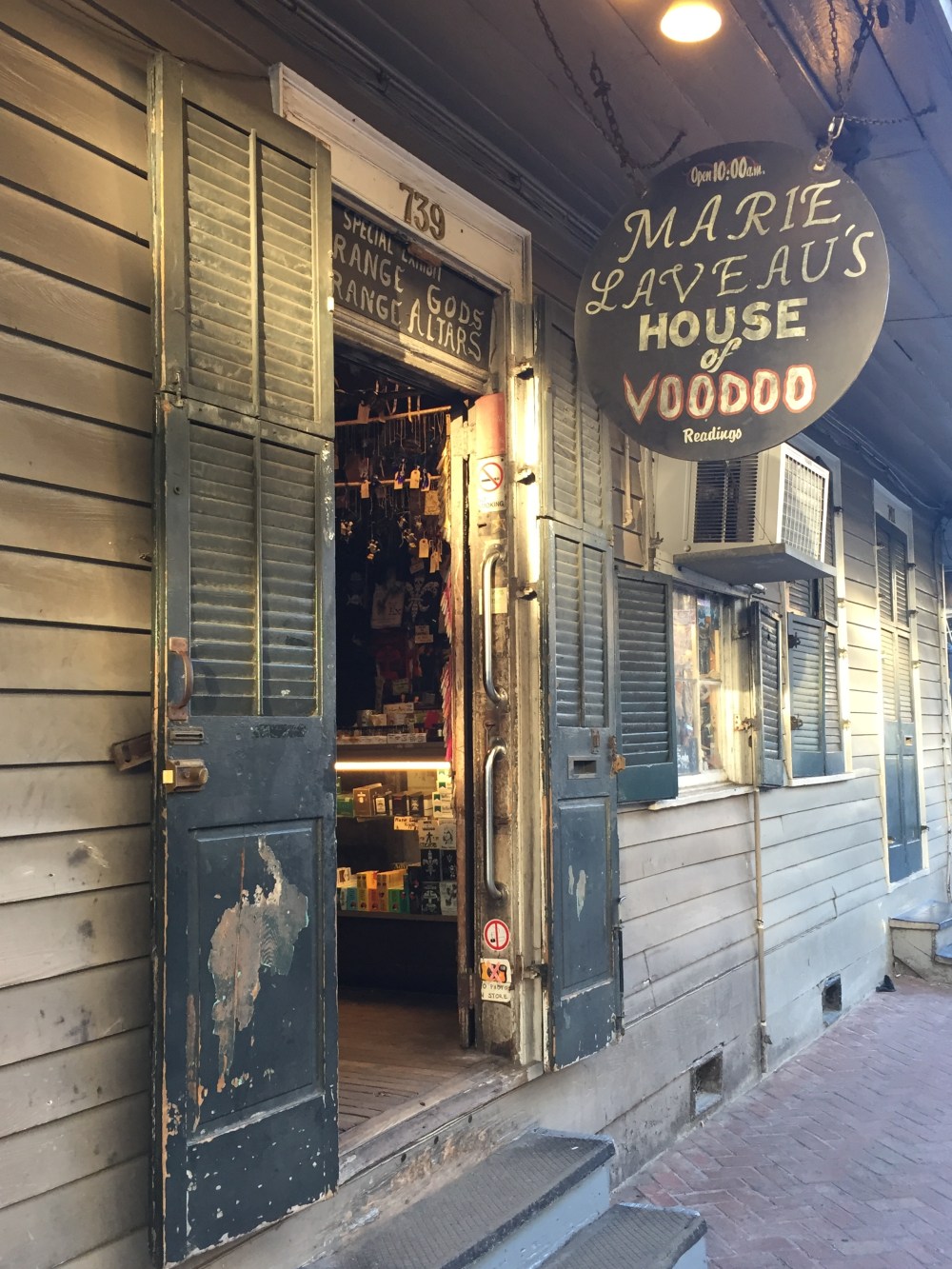 marie-laveaus-house-of-voodoo