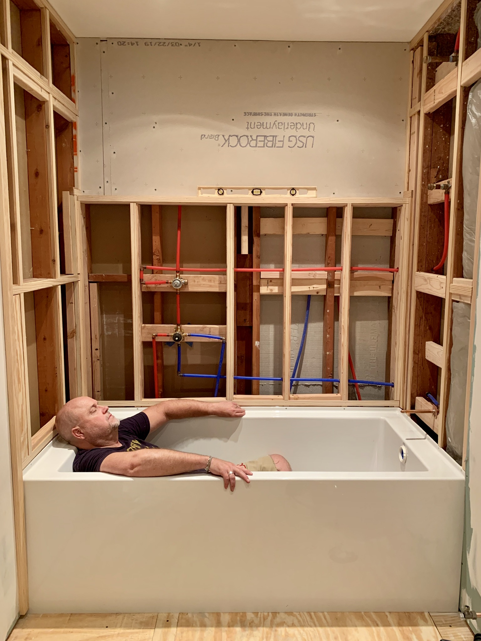 A2C374B5-DD02-4AFA-80A3-2B1592BE7671