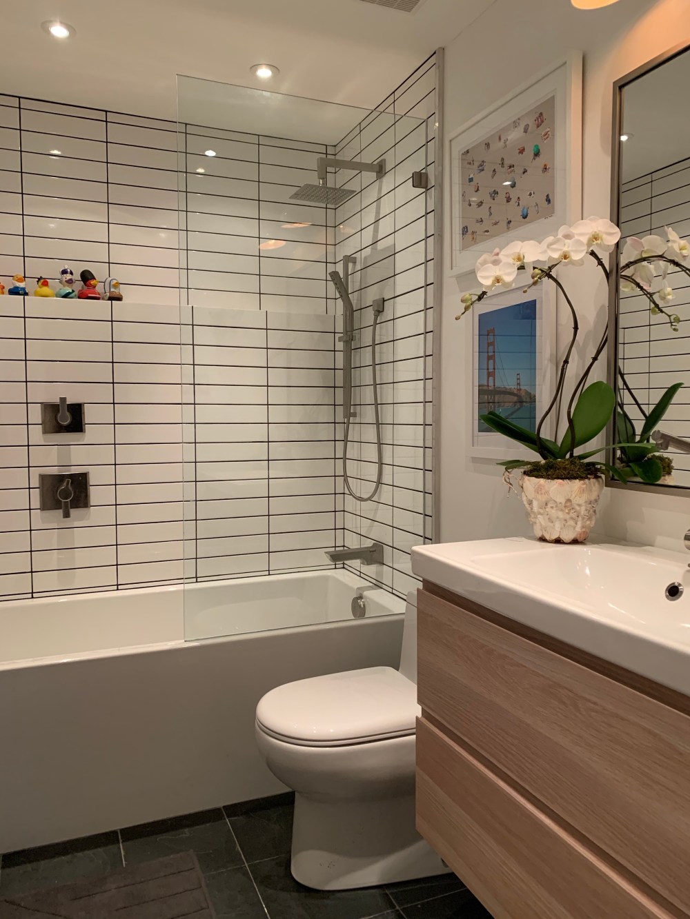 BfeesGYySsyJZrFFW4s54Q